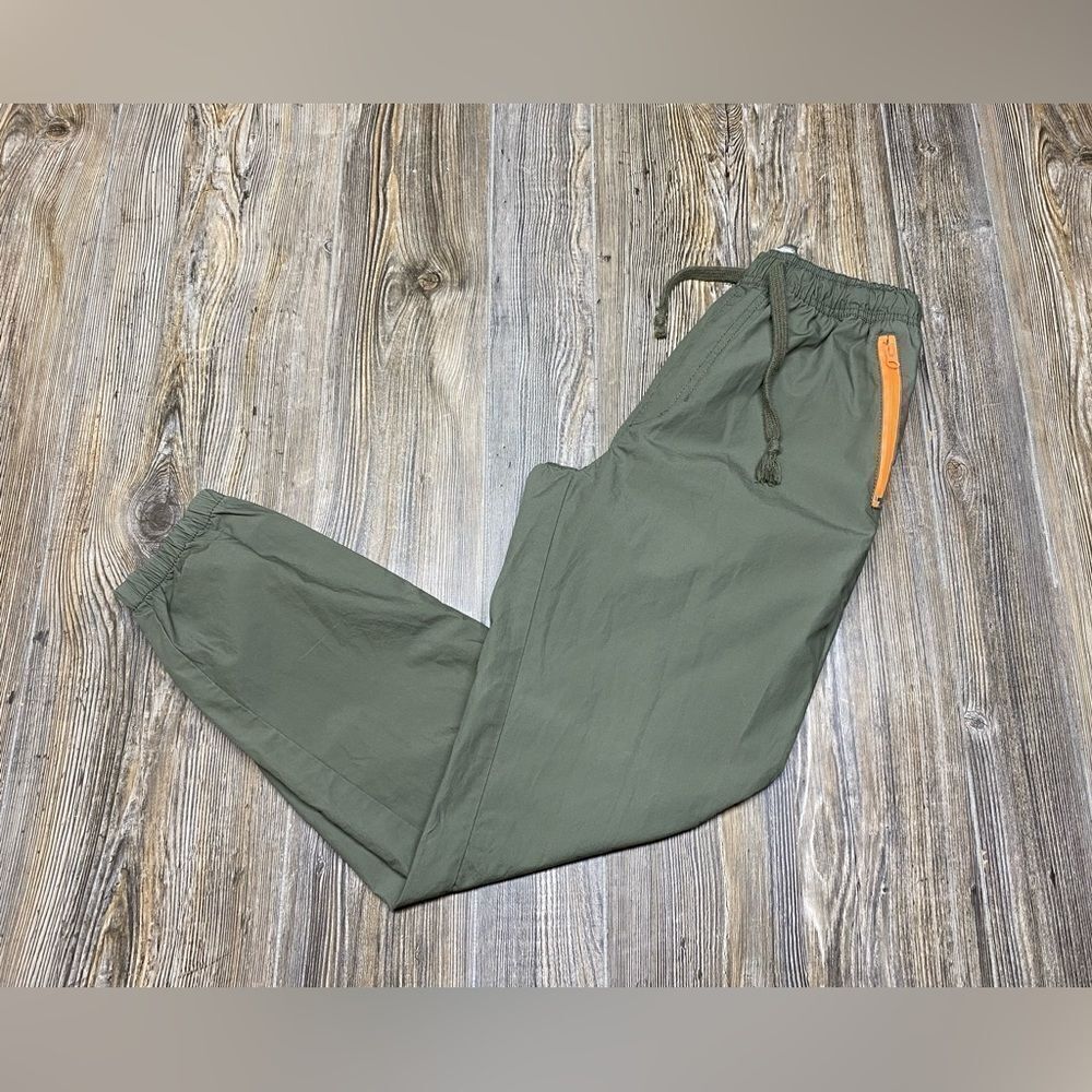 Minimum Army Joggers  Skinny With Zips size medium 
Brown